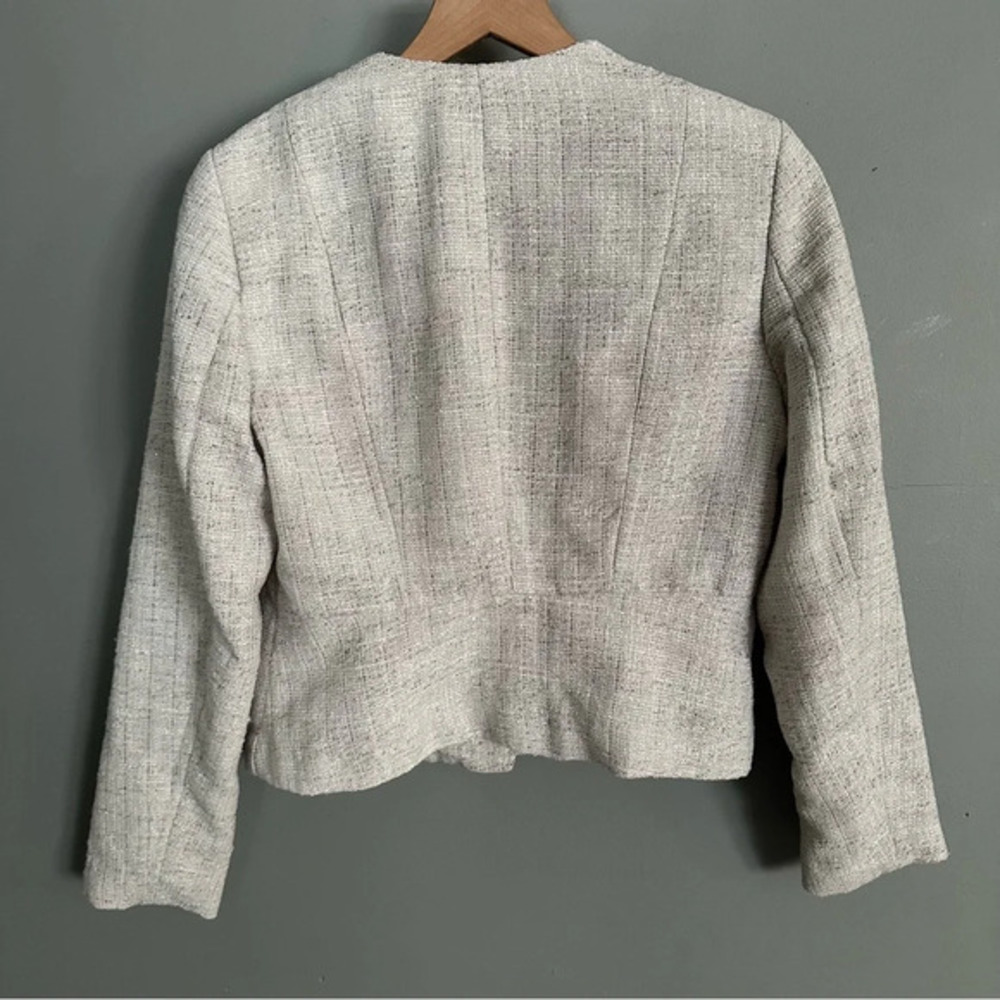 H&M Cream‎ with Silver Threading Side Zip Blazer. Size 8 - Picture 6 of 10